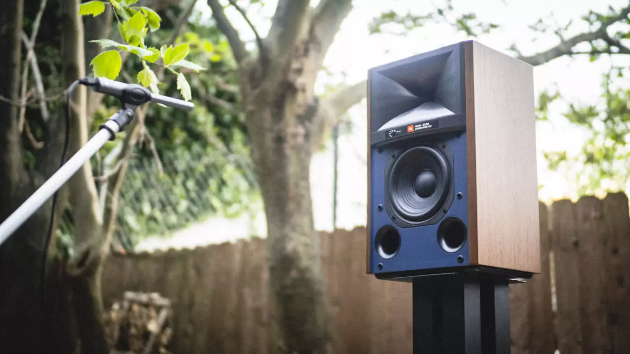 JBL L52 CLASSIC BOOKSHELF SPEAKER REVIEW: Home Theater HIFI